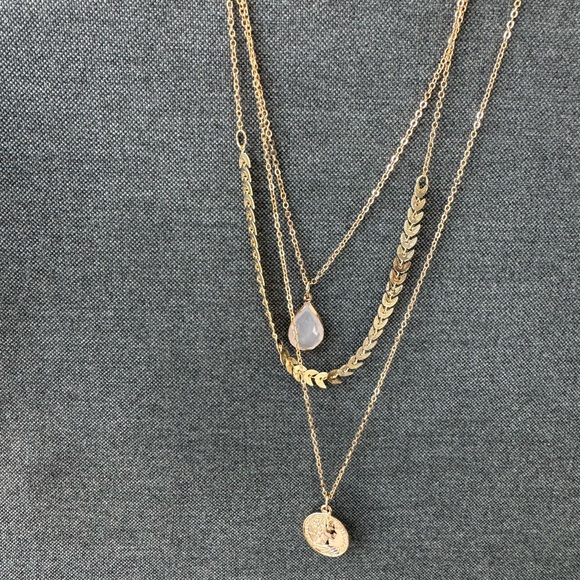 Three Layer Necklace - Picture 3 of 3